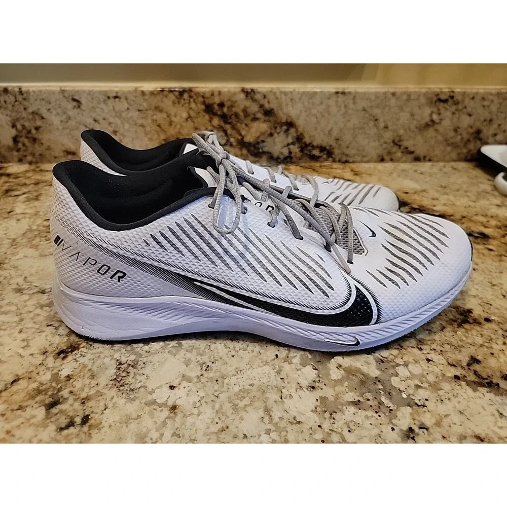 Men Nike Vapor Edge Football Turf Shoe Cleat White Black CD0086-100 Size 14.5